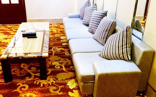 Platinum Bay Hotel