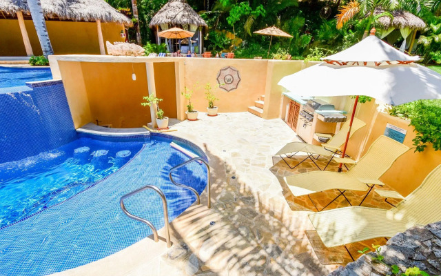 Local Tribe de México