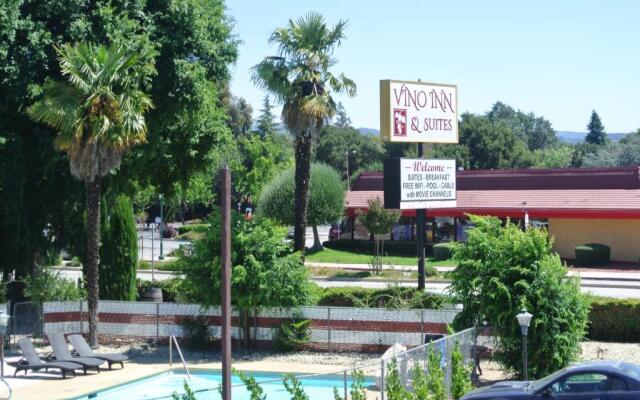 Vino Inn & Suites