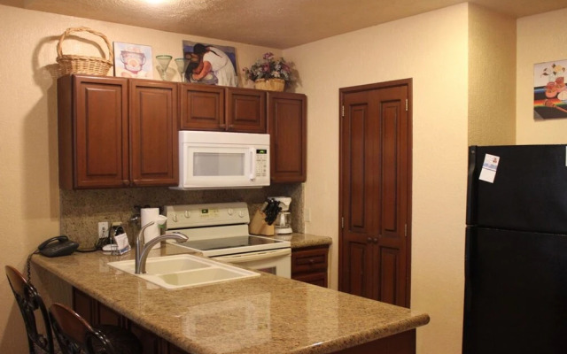 Sonoran Sun 1BR Upper-sun by Casago