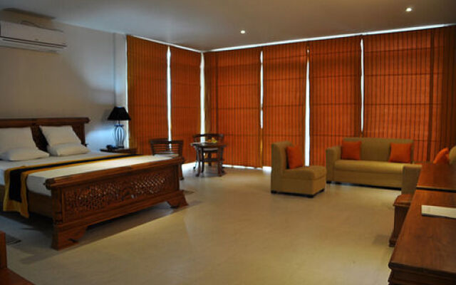 Thompukandam Village Resort
