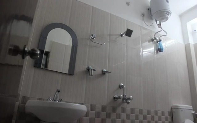 Hotel Kanishka