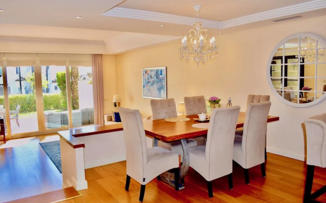 Luxury Villas de Costalita Marbella
