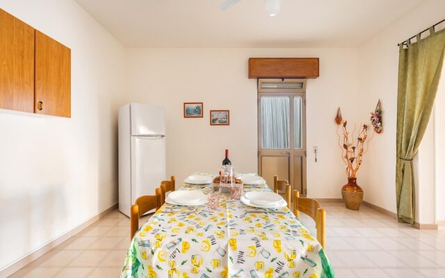 3448 Villetta Stellastrea by Barbarhouse