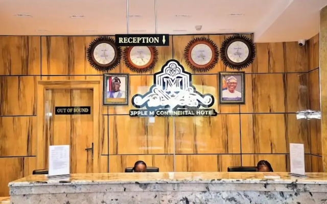 3pple M Continental Hotel & Suites