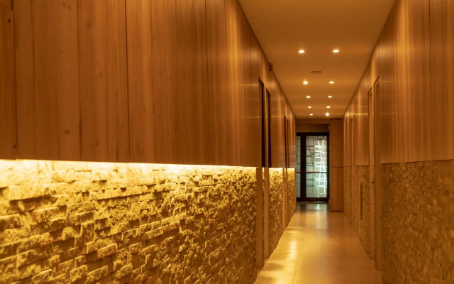 Hotel Aatrac