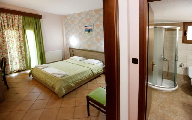 Ariadni Hotel Bungalows