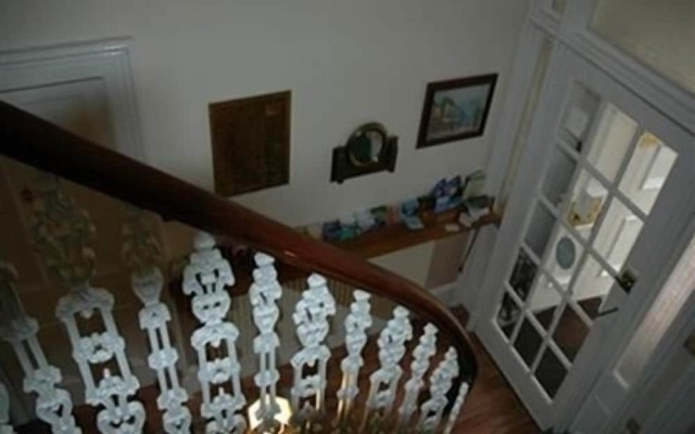 Eglinton Guest House