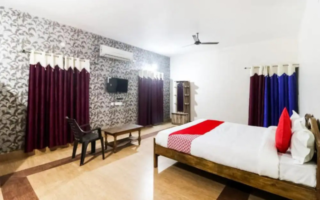 Goroomgo Purple Villa Bhubaneswar