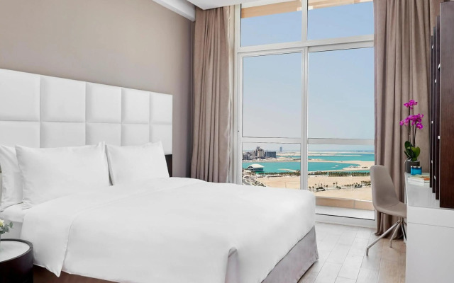 Staybridge Suites Doha Lusail by IHG