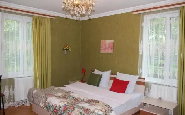 Дом отдыха и винный погреб Lago