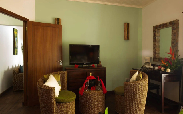 Le Relax Beach Resort - Praslin