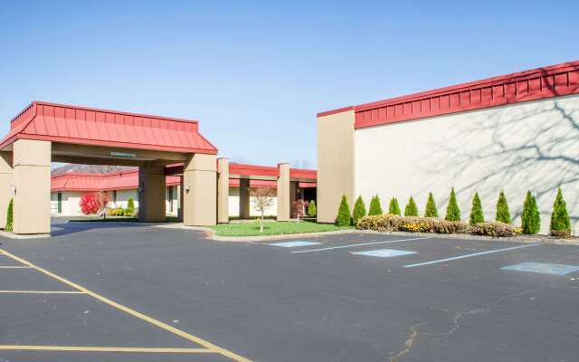 Quality Inn & Suites Burnham