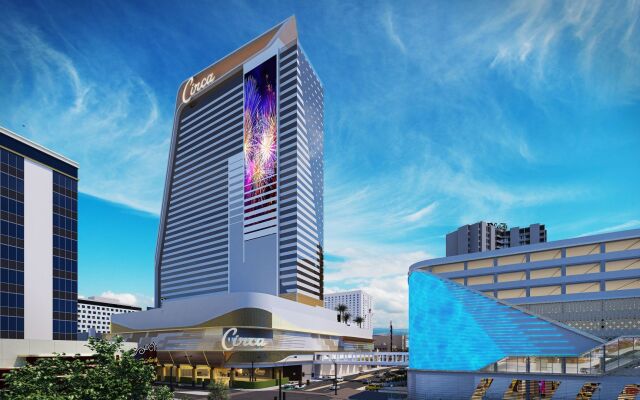 Circa Resort & Casino – Adults Only