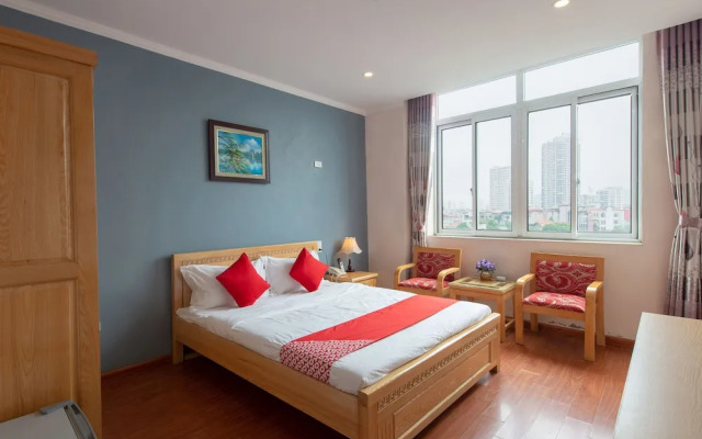 OYO 417 Truong Son Hotel