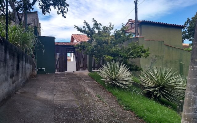Casa com 4 Suítes e Piscina em Búzios
