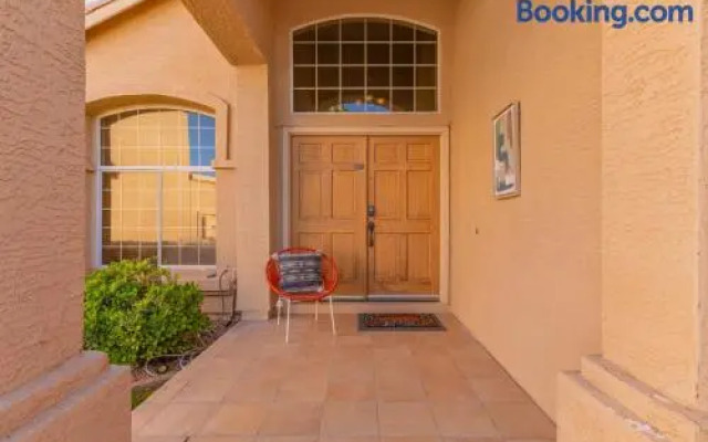 47th Ahwatukee Phoenix 4 Bedroom Home by RedAwning