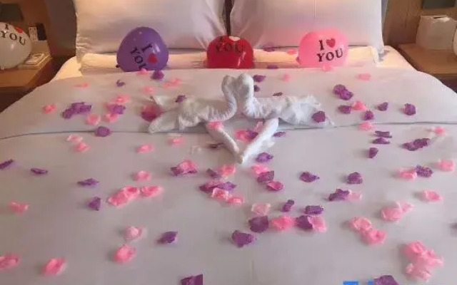 Xili Hotel
