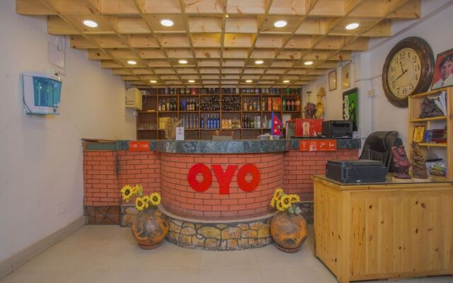 OYO 256 Mount Princess Hotel