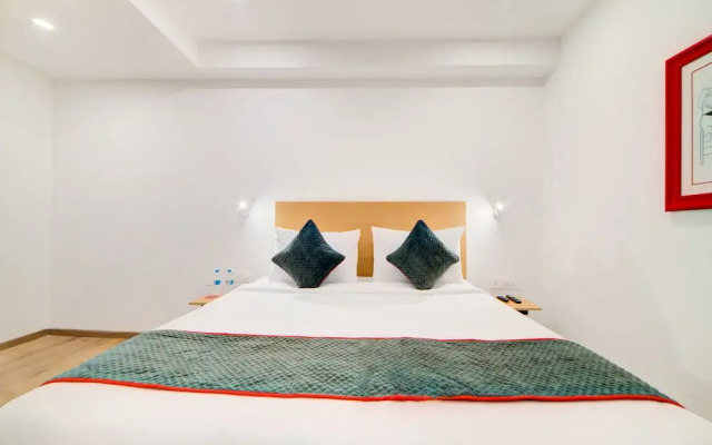 OYO Townhouse 111 A3 Empire