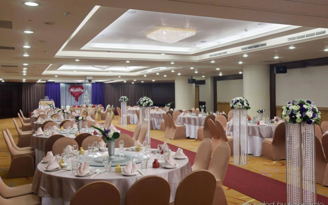HiONE Holiday Hotel Taipei