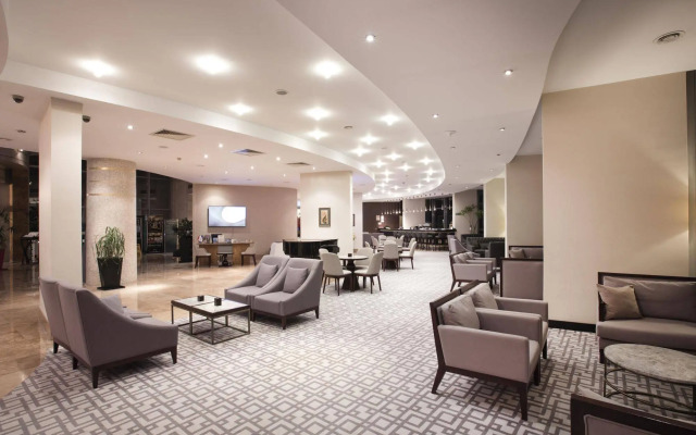 Charisma De Luxe Hotel