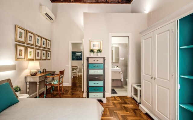 Wonder Cobblestone Walk