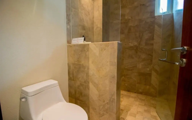 Condo V177 204