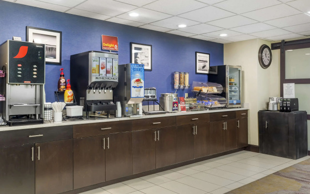 Best Western Plus Berkshire Hills Inn & Suites