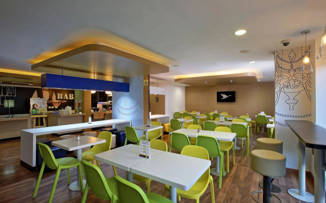 Holiday Inn Express Ahmdabad Prahlad Nagar by IHG