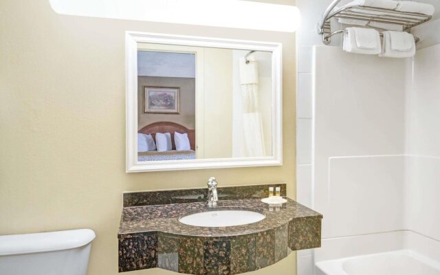 Star Deluxe Branford