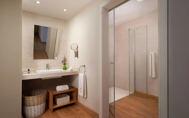 Los Seises Sevilla, a Tribute Portfolio Hotel