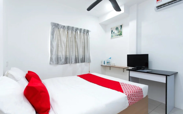 Weng Bee Guest House by OYO Rooms