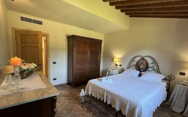 House in Tuscany Near Pisa & Lucca
