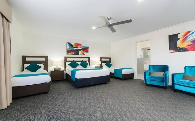 Adelaide Royal Coach