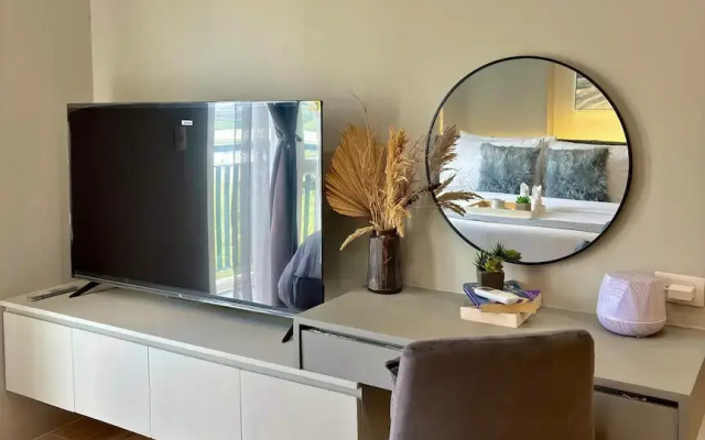Room-elegant Studio in Saint Dominique