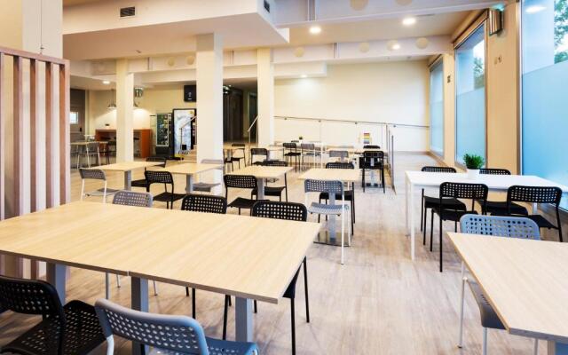B&B Hotel Girona 2