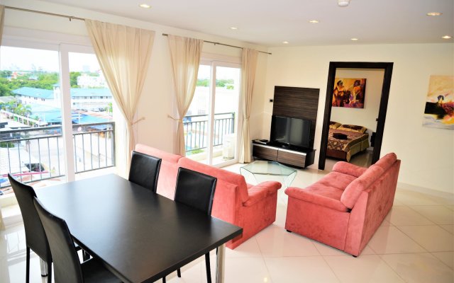 Park Lane Resort Pattaya 2 Bedroom Condo Fully Equiped