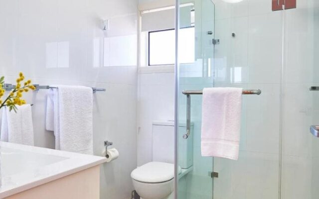 Harbourview Serviced Apartments