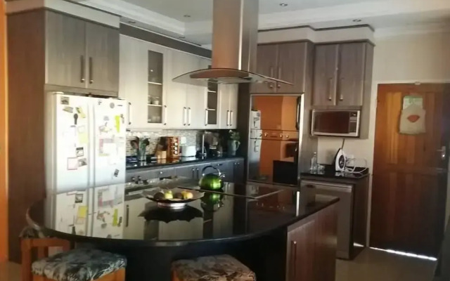 Alicia's B&B