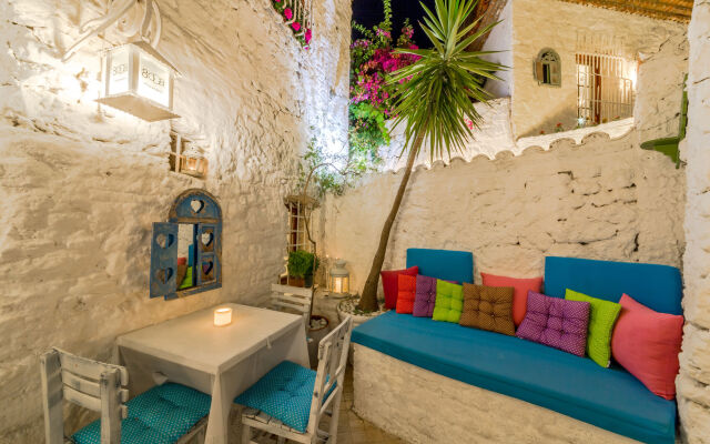 8 Oda Boutique Homes