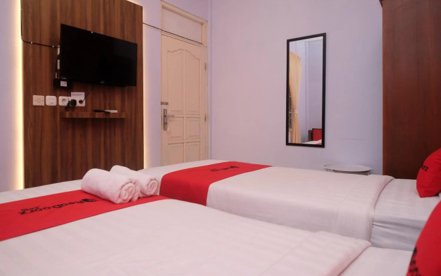 OYO Life 3301 Pondok Eyang Obi