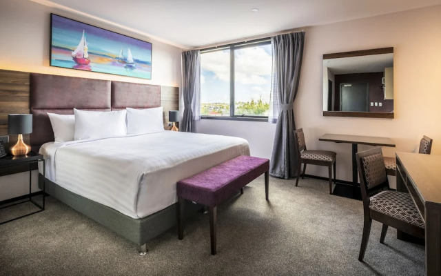 Marsden Suites Albany