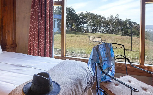 Hotel Los Ñires