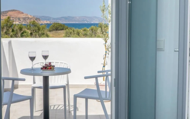 Crystal Mare Suites