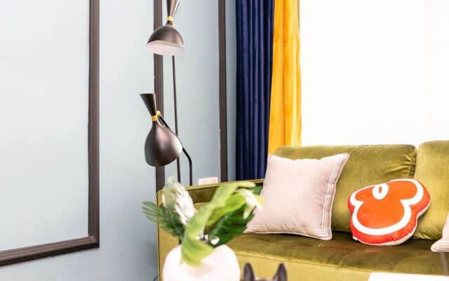 Locals Boutique Apartment Qianshan No.7