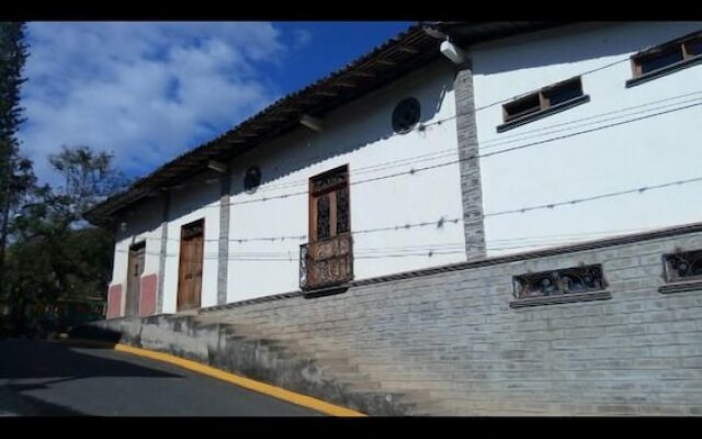 Hotel y Restaurante Las Orquídeas