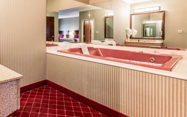 Clarion Inn & Suites Gatlinburg