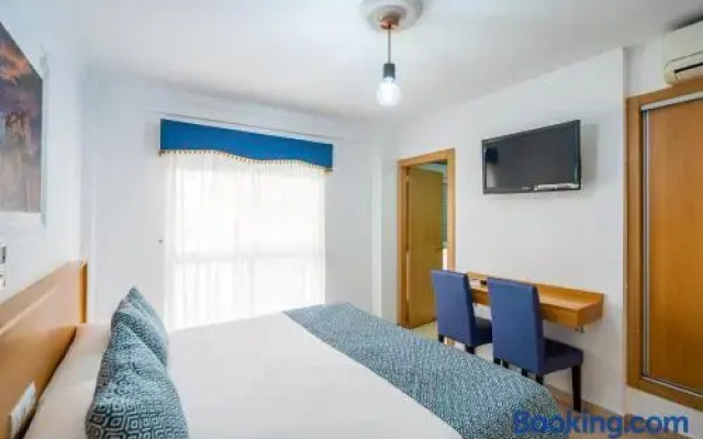 Hostal Residencial RR