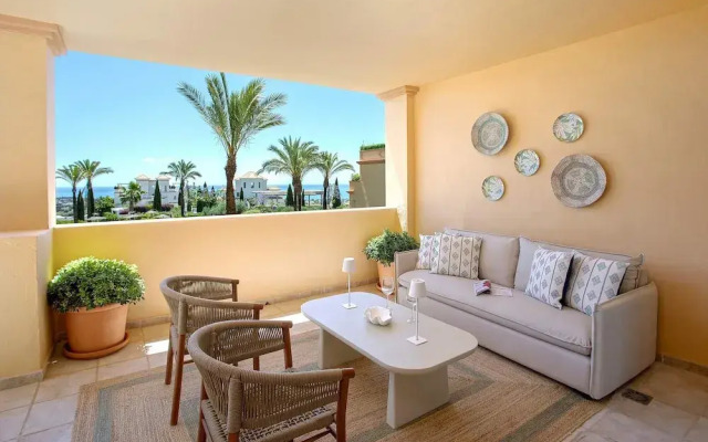 Exclusive 2BD Apartment Heated Pool Flamingos Golf